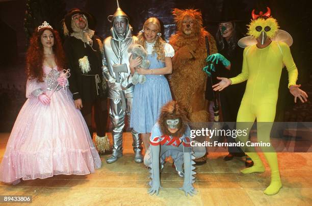 Infantile presentation of the musical one "El Mago de Oz " played by Leticia Sabater. Infantile presentation of the musical one "El Mago de Oz "...