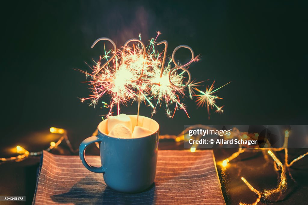 Cup with igniting 2018 Sparkler