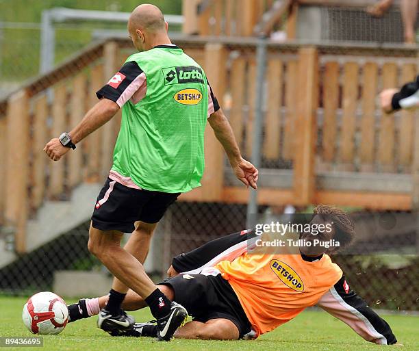 Mark Bresciano and Giacomo Tedesco of U.S.Citt�di Palermo in action during a training session at Sportarena on July 28, 2009 in Bad Kleinkirchheim,...