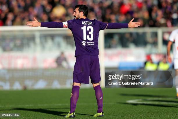 Davide Astori of ACF Fiorentina in action during the Serie A match betweenACF Fiorentina and Genoa CFC at Stadio Artemio Franchi on December 17, 2017...