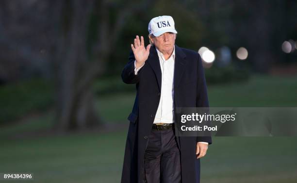 President Donald Trump arrives back at the White House on December 17, 2017 in Washington, DC. Trump is returning after an overnight stay at Camp...