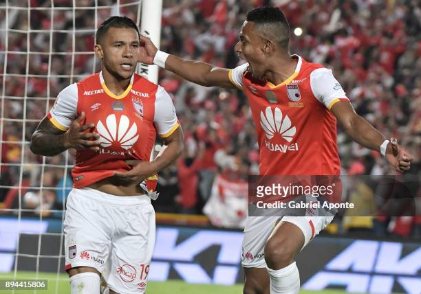Wilson Morelo of Santa Fe celebrates after scoring the first goal of his team during the second leg match between Millonarios and Santa Fe as part of...