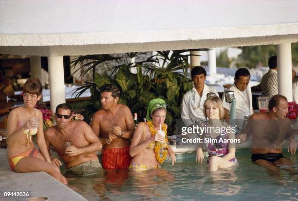 The pool bar at the Villa Vera Hotel Spa and Racquet Club in Acapulco, January 1968.