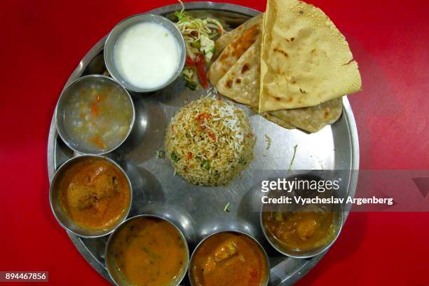 traditional indian thali meal in darjeeling, india - west bengal foto e immagini stock