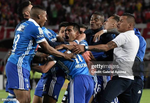 Players of Millonarios celebrate after winning the second leg match between Millonarios and Santa Fe as part of the Liga Aguila II 2017 Final at...