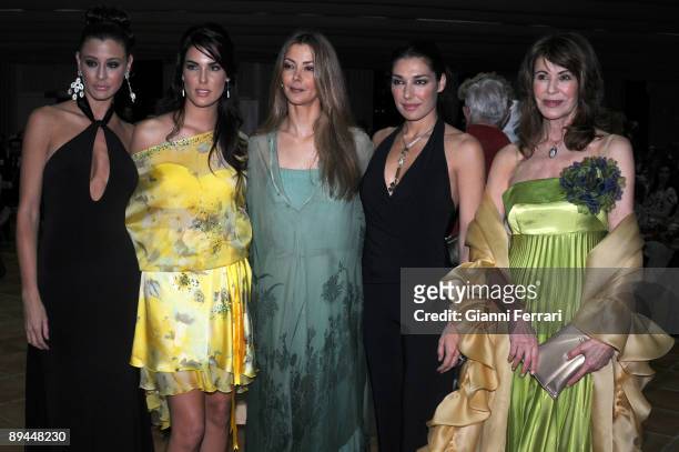 March 2008. Marina d´Or, Castellon, Spain. Miss Spain Beauty Contest 2008. In the image, Elizabeth Reyes , Natalia Zabala , Sofia Mazagatos ,...