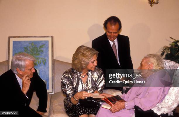 April 1989. Spain. The Kings of Spain, Juan Carlos I and Sofia with the writer Maria Zambrano, Cervantes Award 1989.