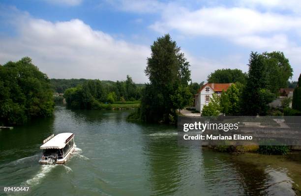 Charente Rier 581 Charente River Stock Photos, High-Res Pictures, and Images - Getty ...