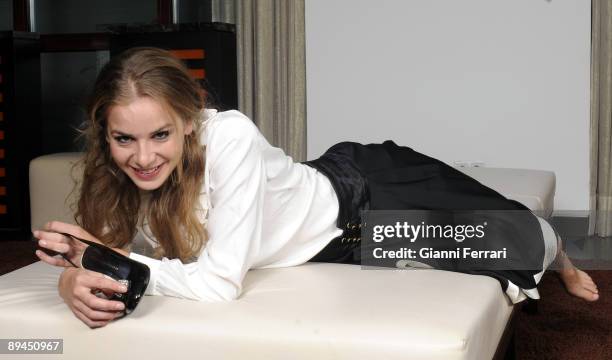 Merce Llorens Sapatos Photos and Premium High Res Pictures - Getty Images