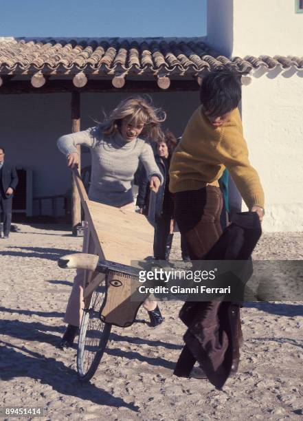 Madrid, Spain. The singer and actress Marisol during the filming of the film 'Volver a empezar' with the bullfighter Palomo Linares.