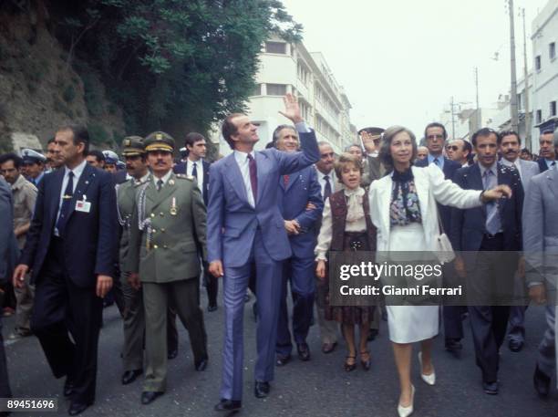 April 1983. Algiers, Algeria. Official visit of the Kings of Spain, Juan Carlos and Sofia to Algeria. The Kings visiting the Casbah.