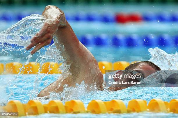 Ryan Cochrane of Canada competes in the Men's 800m Freestyle Final during the 13th FINA World Championships at the Stadio del Nuoto on July 29, 2009...