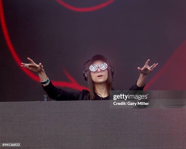 Rezz 213 Rezz Stock Photos, High-Res Pictures, and Images - Getty Images