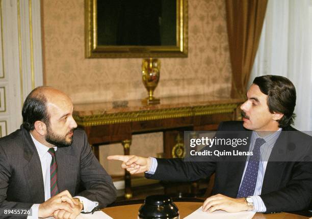 Jose Maria Aznar talking with Joaquin Almunia The PP and PSOE politicians during an autonomic meeting
