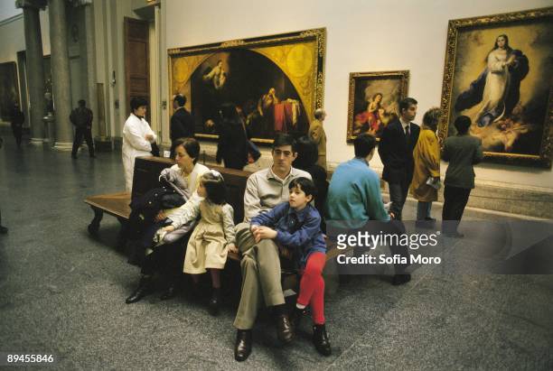 Visitors in the Prado Museum Groups of visitors in the Murillo room