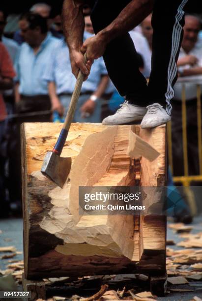 Aizcolari. Traditional sport that consists of cutting trunks with an axe. Pais Vasco, Spain.