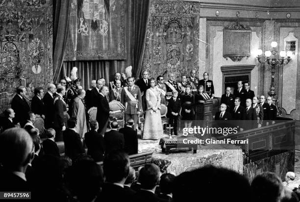 November 27, 1975. Madrid, Spain. Proclamation of the King Juan Carlos I and Queen Sofia in the Parliament.
