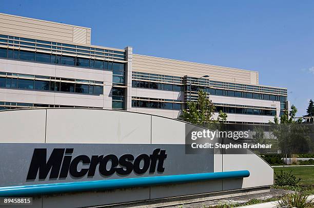 Microsoft Reston 391 Microsoft Campus Redmond Stock Photos, High-Res Pictures, and ...