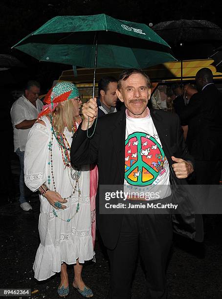 Artist Peter Max attends the "Taking Woodstock" premiere at Landmark's Sunshine Cinema on July 29, 2009 in New York City.