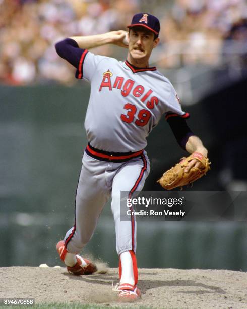 Mike Witt of the California Angels pitches during an MLB game versus the Chicago White Sox at Comiskey Park in Chicago, Illinois.