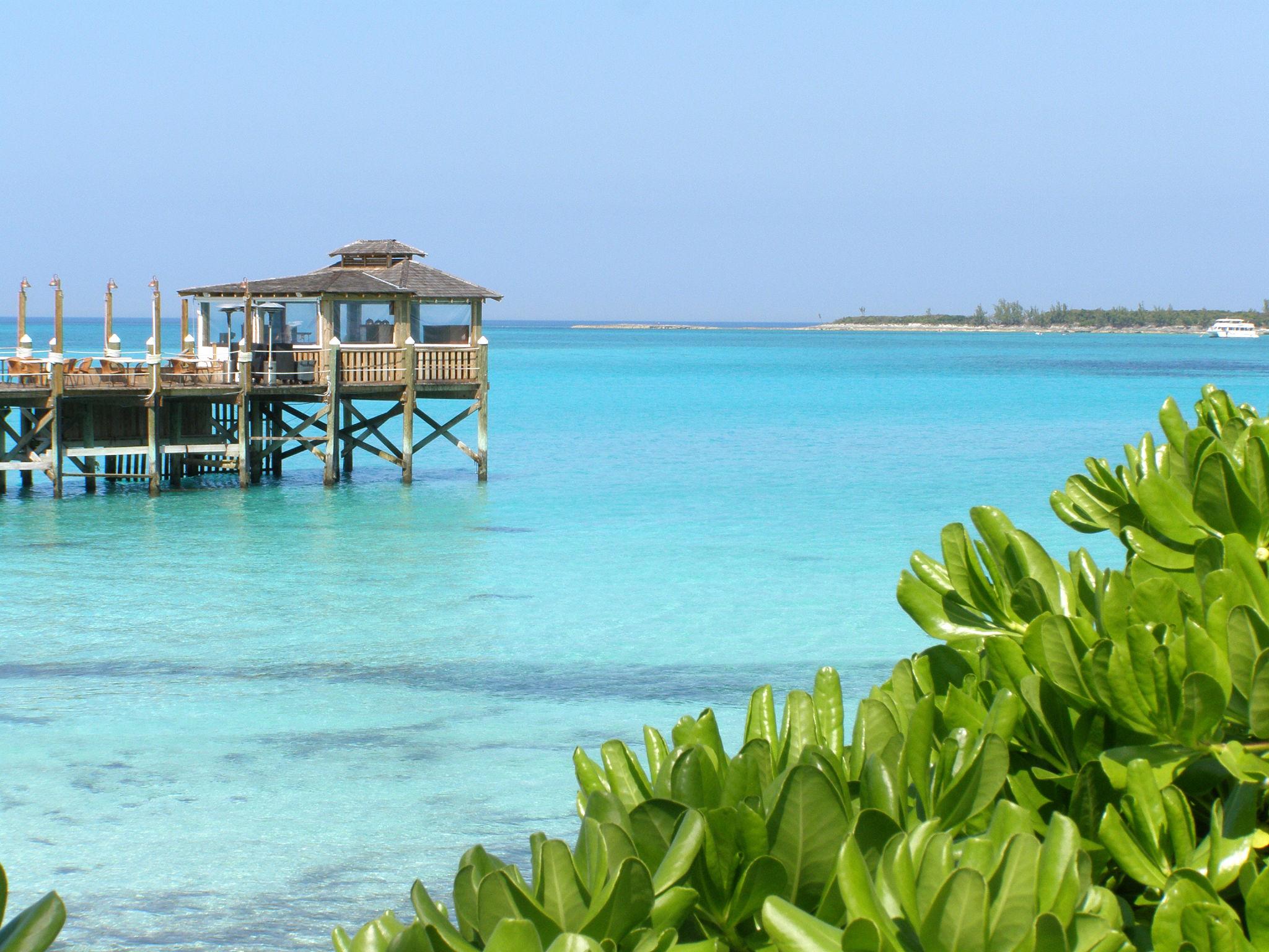 luxury spa bahamas