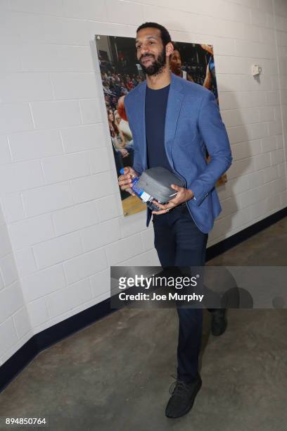 Brandan Wright of the Memphis Grizzlies arrives to the arena before the game against the Atlanta Hawks on December 15, 2017 at FedExForum in Memphis,...