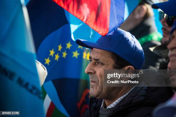 The demonstration of construction workers in Piazza Santi Apostoli in Rome for the renewal of the national contract proclaimed by Fillea Cgil, Filca...