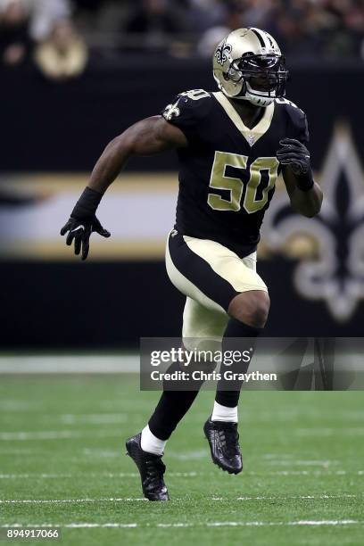 Gerald Hodges of the New Orleans Saints in action against the New York Jets at Mercedes-Benz Superdome on December 17, 2017 in New Orleans, Louisiana.
