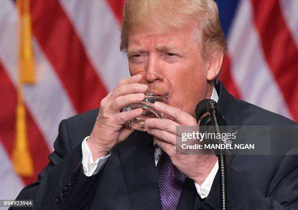 Trump Drip 2,144 Donald Trump Drink Stock Photos, High-Res Pictures, and Images ...
