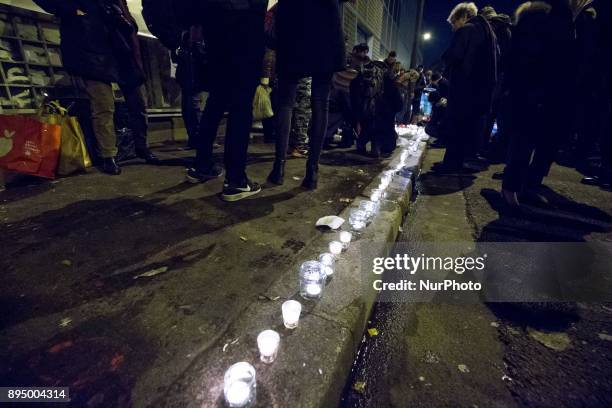 Residents of the area of La Villette, northern Paris, hold rally on December 18, 2017 in front of the enter of the refugee reception platform of...