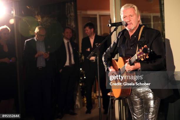 Singer Johnny Logan during the annual Christmas Roast Kid Dinner on December 18, 2017 in Munich, Germany.