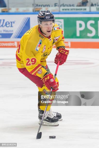 Alexander Barta of Duesseldorfer EG controls the ball during the DEL match between Augsburger Panther and Duesseldorfer EG on December 15, 2017 in...