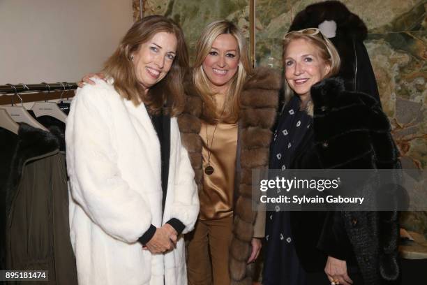 Maryann Jordan, Marigay McKee and Laurie Beckelman attend A night of Holiday cheer - Benefit cocktail party hosted by Thomas Salomon and Marigay...