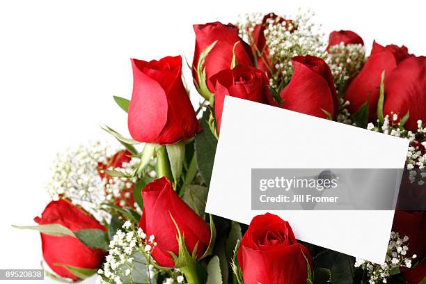 dozen red roses with blank note card - dozen roses - fotografias e filmes do acervo