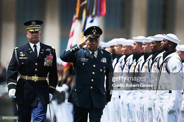 Col. David R Anderson Robert Giroud Photos and Premium High Res Pictures - Getty Images