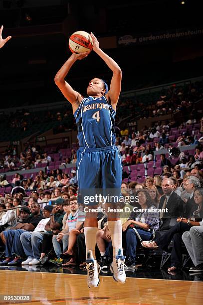 Marissa Coleman of the Washington Mystics shoots against the New York Liberty on July 30, 2009 at Madison Square Garden in New York City. NOTE TO...