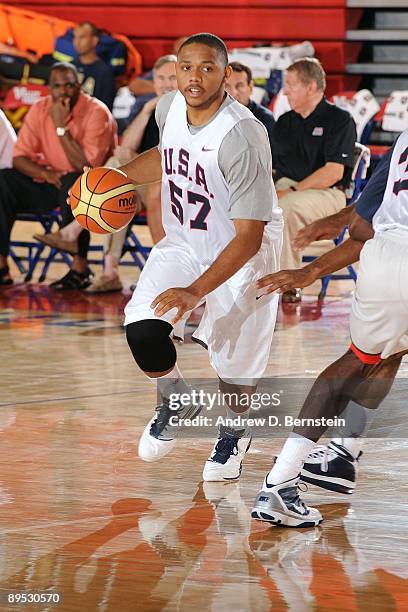 Eric Gordon of the USA Men's National Basketball Team moves the ball up court during mini-camp on July 24, 2009 at Valley High School in Las Vegas,...