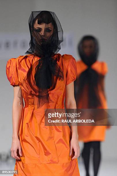 Model presents a creation by Argentine designer Verolvaldi during the Colombiamoda fashion show on July 30 in Medellin, Antioquia department,...