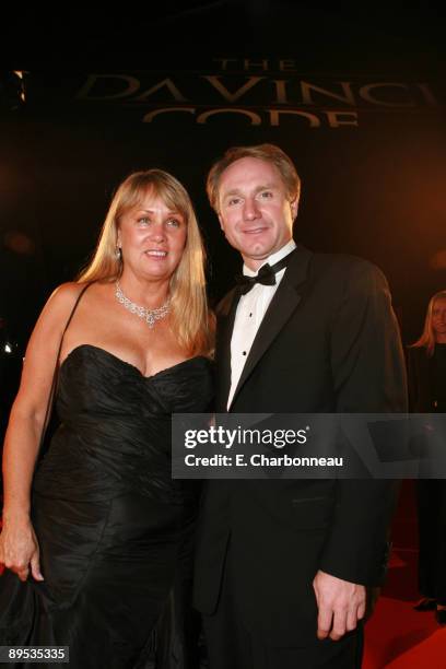 Author Dan Brown and wife Blythe Brown