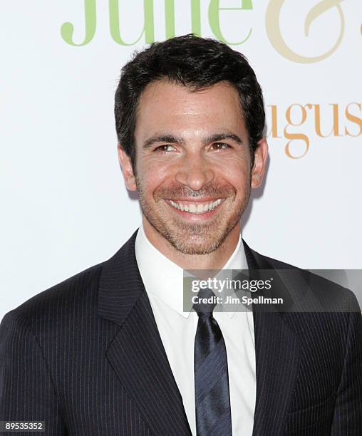 Actor Chris Messina attends the "Julie & Julia" premiere at the Ziegfeld Theatre on July 30, 2009 in New York City.