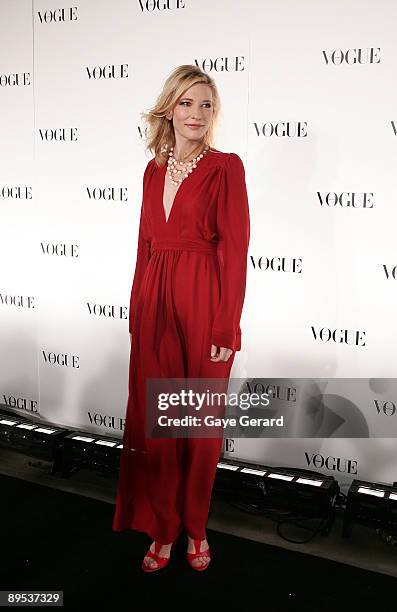 Cate Blanchett arrives for Vogue Australia's 50th Anniversary Party at Fox Studios on July 31, 2009 in Sydney, Australia.