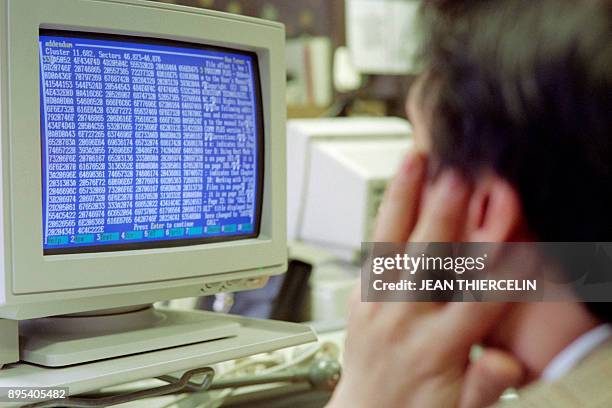 1992 Computer Computer 1992 Photos and Premium High Res Pictures - Getty Images