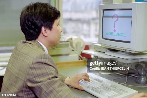 Technician looks at a picture on his computer infected by a virus named Michelangelo which could paralyse computers around the world on March 5, the...