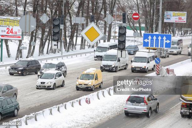 Kyiv streets stuck in a traffic jam caused by heavy snowfalls of the last two days, Kyiv, Ukraine, Dec. 19, 2017