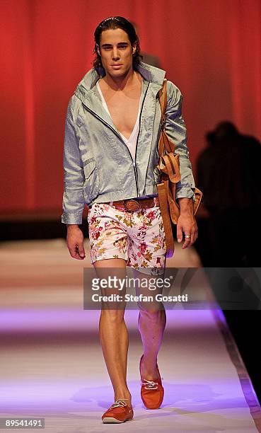 Model showcases a design by Ae'lkemi on the catwalk during the StyleAid Perth Fashion Event 2009 at the Burswood Entertainment Complex on July 31,...