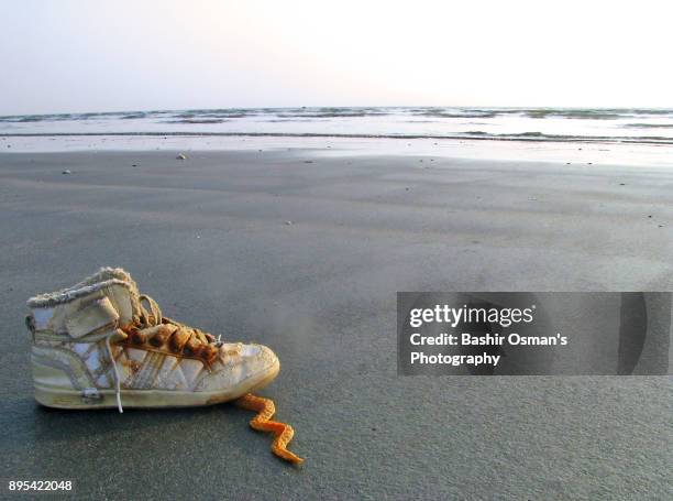 wreckage goods at the sea bed - hoverboard water stock pictures, royalty-free photos & images