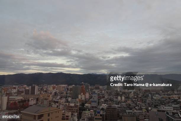 clouds on kochi city in kochi prefecture in japan - préfecture de kochi photos et images de collection