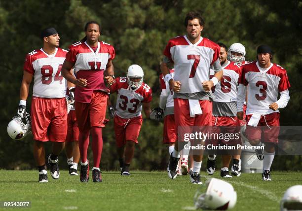 Anthony Becht, Larry Fitzgerald, Justin Green, Matt Leinart and Tyler Palko of the Arizona Cardinals practice in the team training camp at Northern...