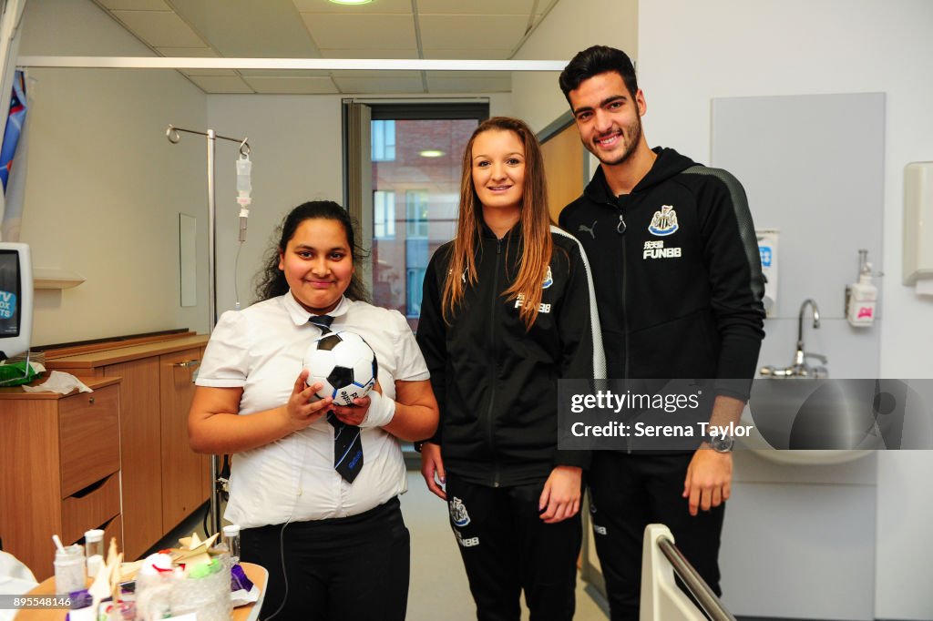 Newcastle United Players Deliver Christmas Presents to Local Hospitals