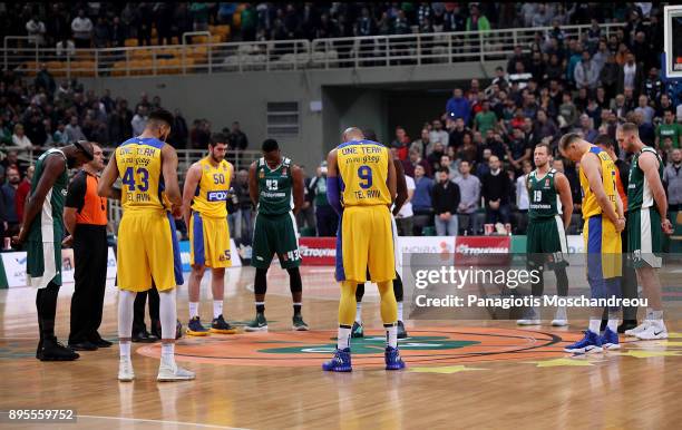 Moment of silence was held before tipoff in memory of former Panathinaikos general manager Mr. Tassos Stefanou, who passed away this week before the...